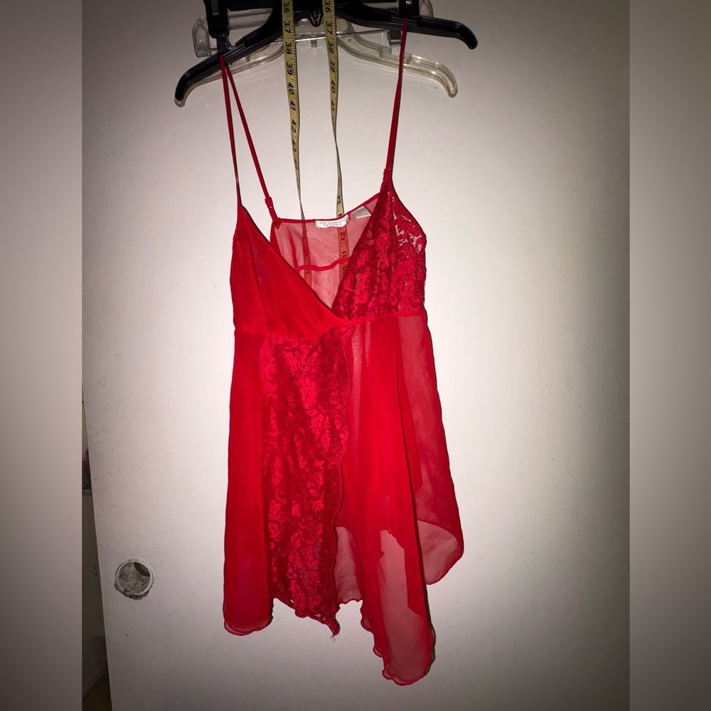 Victoria’s Secret Women’s Small Red Lace Lingerie Slip